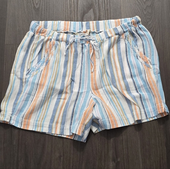 BRIGGS Pants - Woman's Striped Shorts